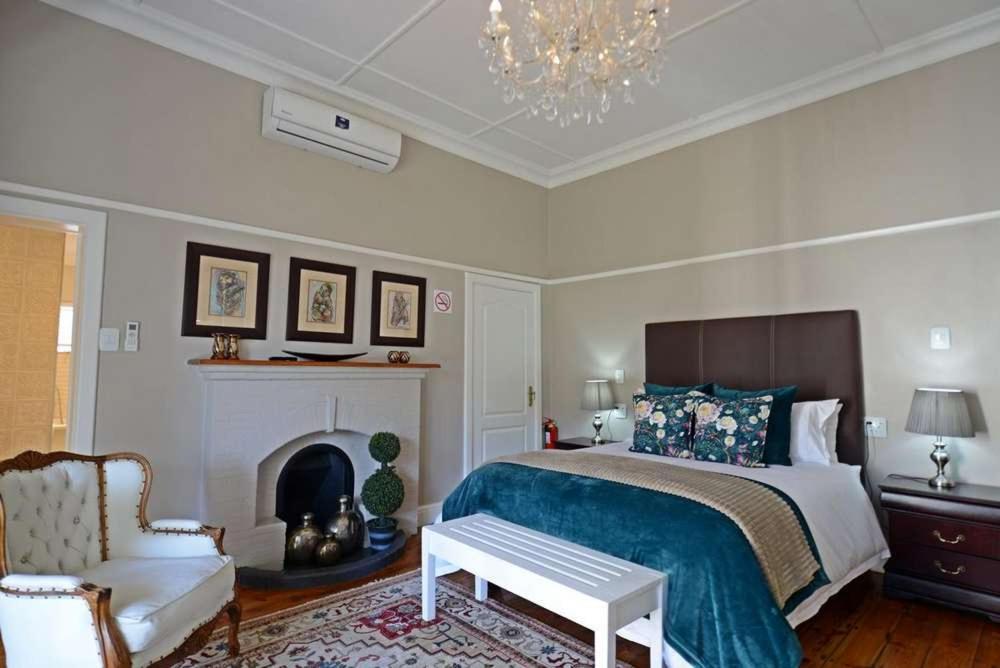 Milner House Kimberley Hotel Bilik gambar